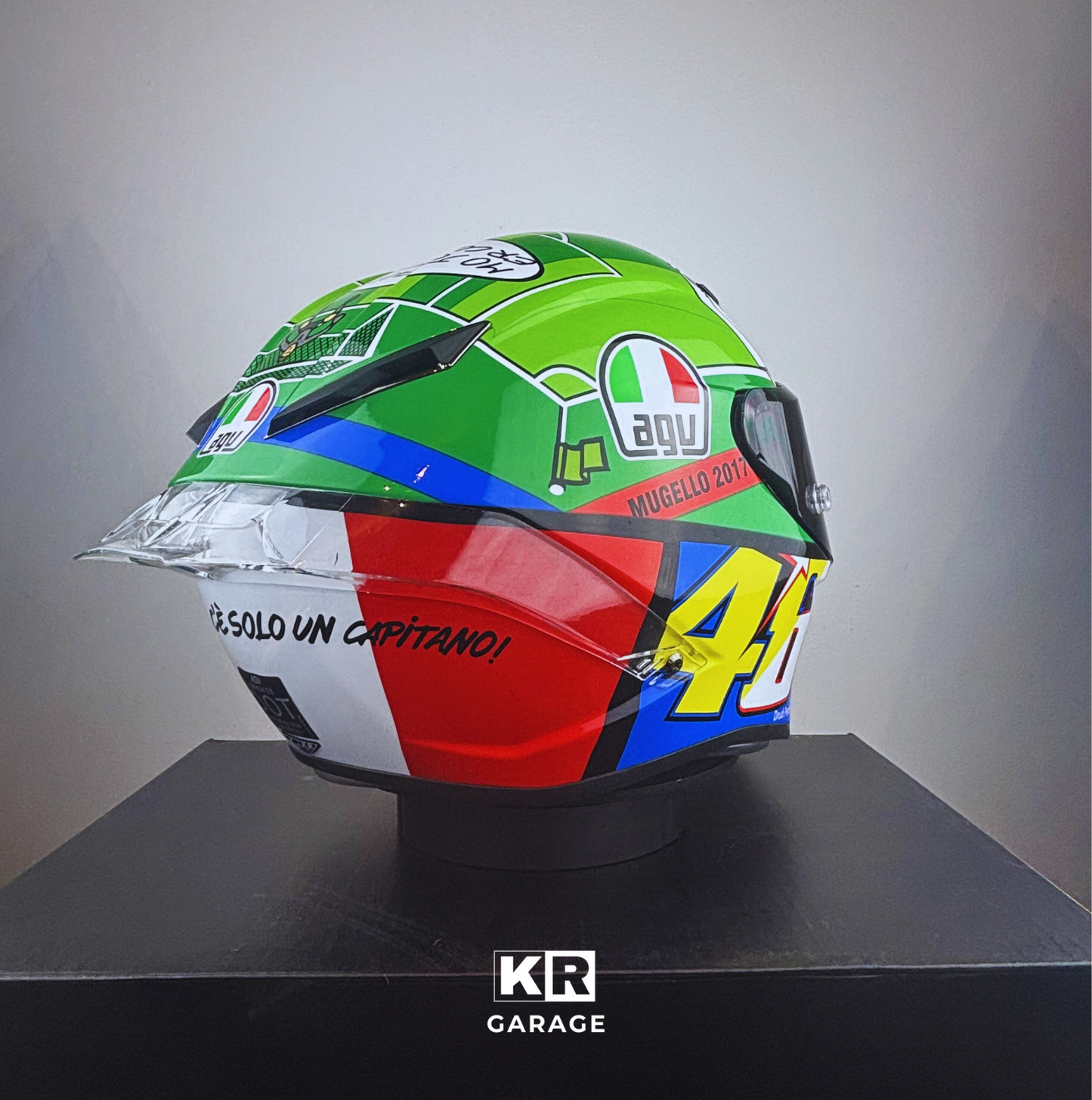 Helm Stil Valentino Rossi (VR46) – Mugello 2017