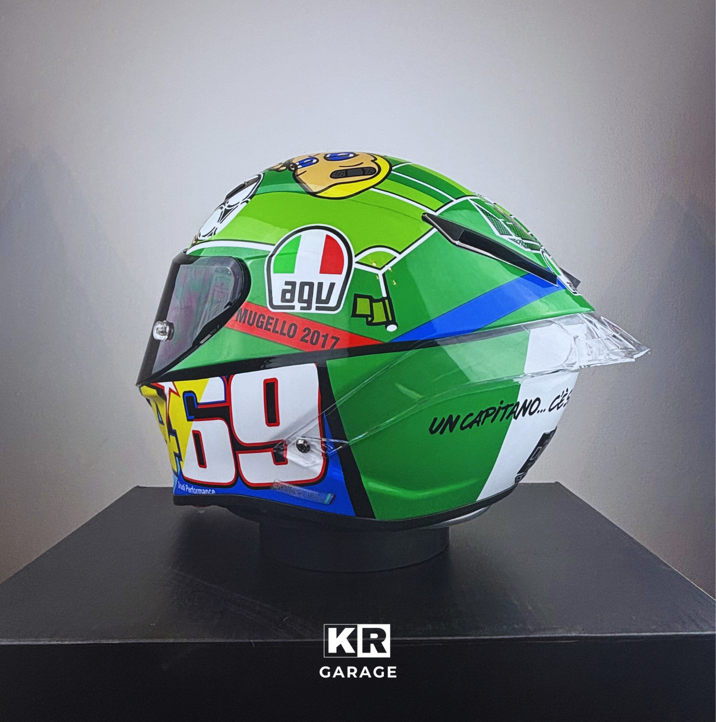 Helm Stil Valentino Rossi (VR46) – Mugello 2017