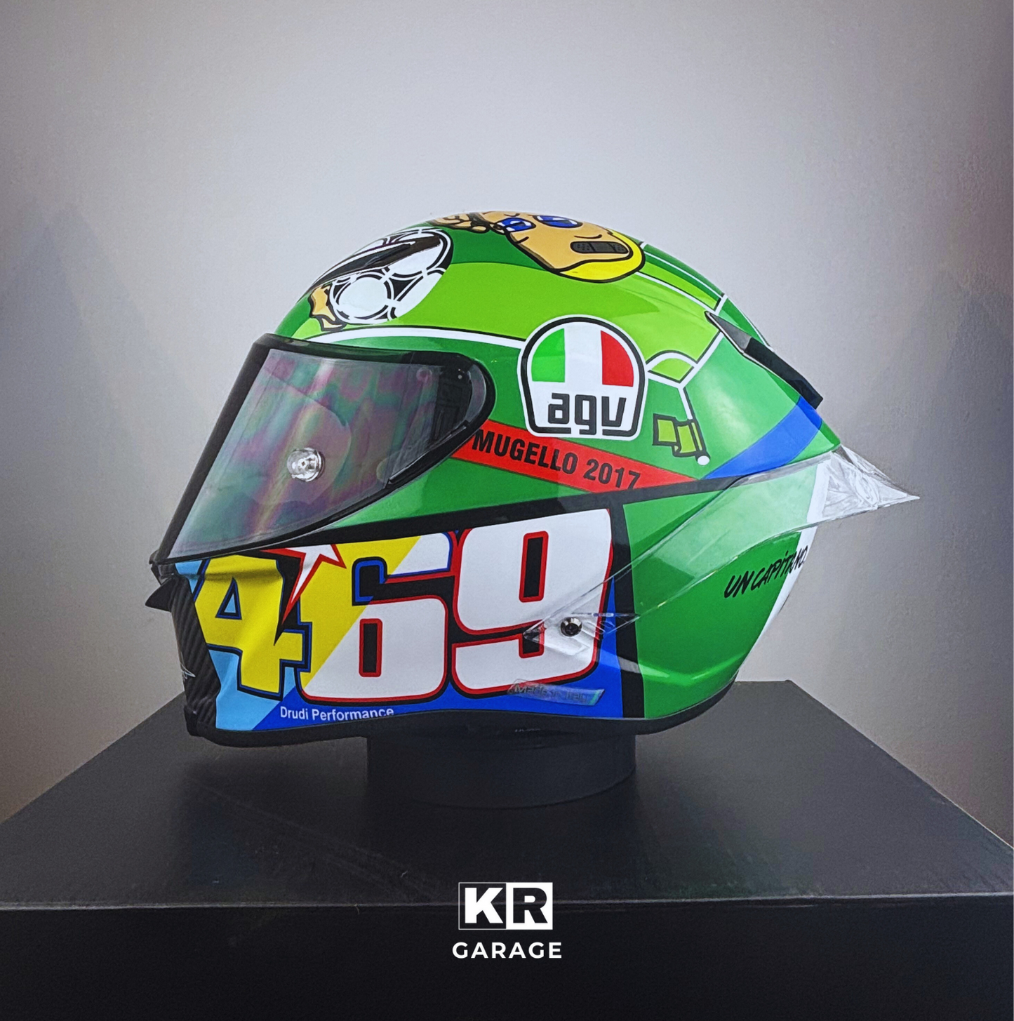 Helm Stil Valentino Rossi (VR46) – Mugello 2017