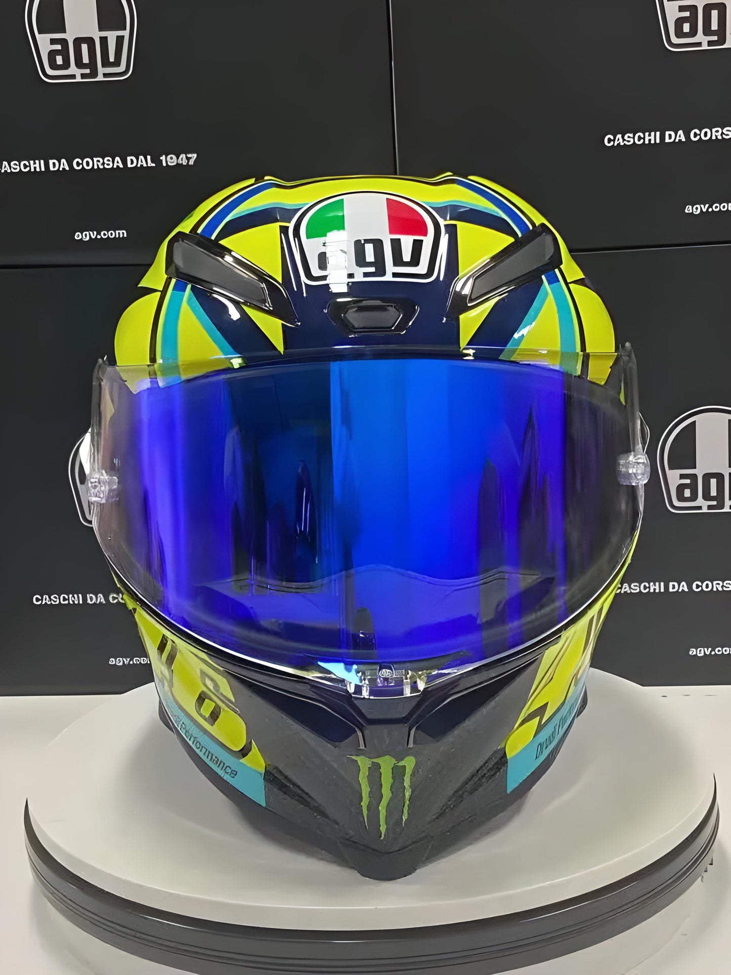 Helm Stil AGV Pista GP RR Rossi – Soleluna 2016